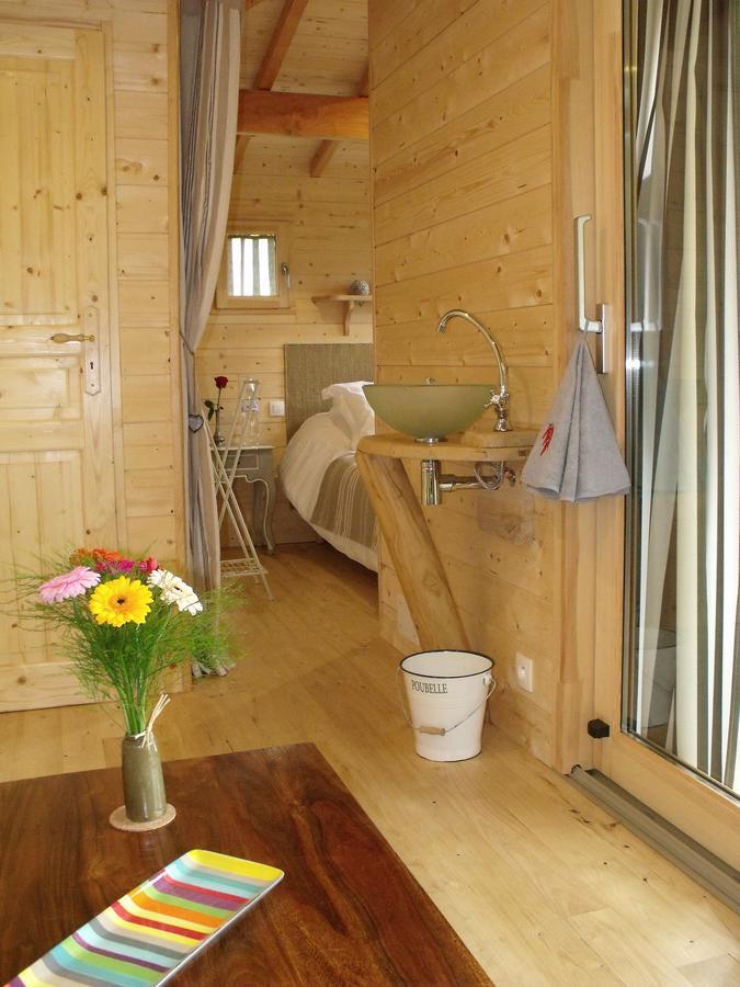 La Cabane du Vieux Chêne Susmiou Exterior foto
